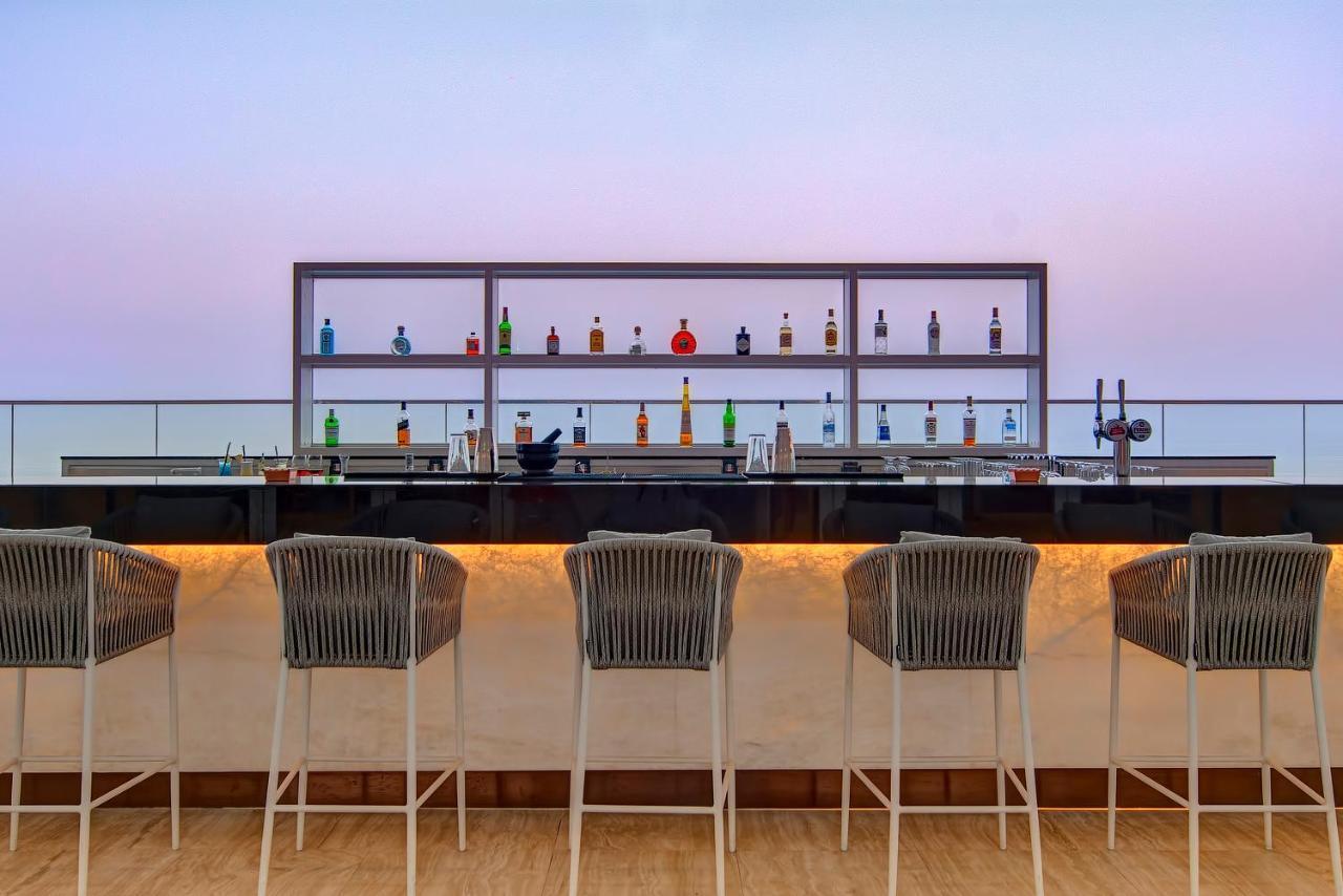 Royal M Al Aqah Beach Resort By Gewan エクステリア 写真 Sky Bar