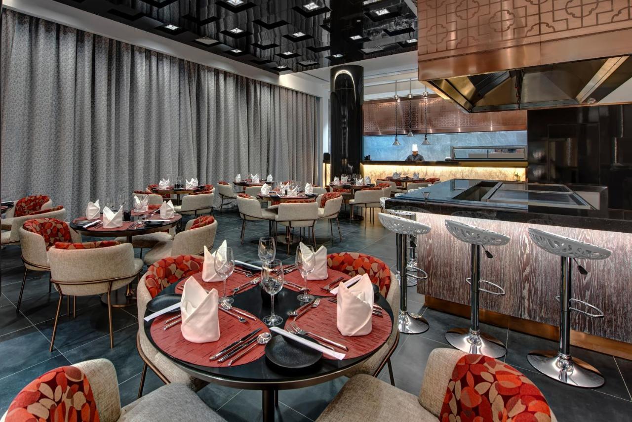 Royal M Al Aqah Beach Resort By Gewan エクステリア 写真 The interior of the restaurant