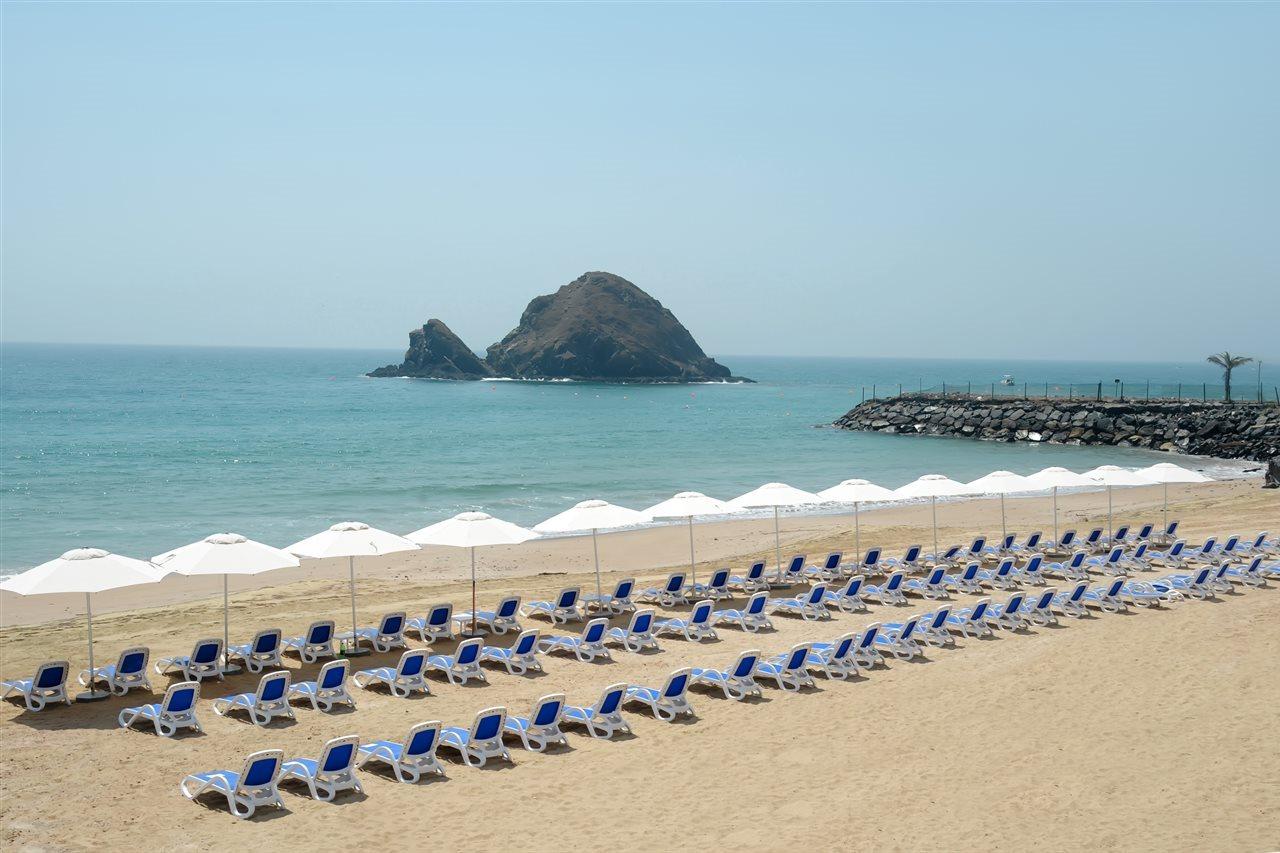 Royal M Al Aqah Beach Resort By Gewan エクステリア 写真 Playa de Sabinillas
